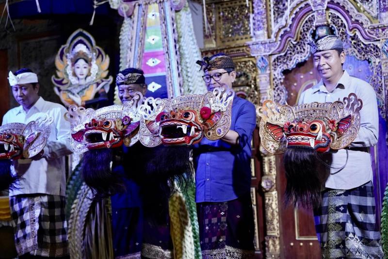 Lomba Bapang Barong Dan Mekendang Tunggal Lestarikan Seni Dan Budaya ...